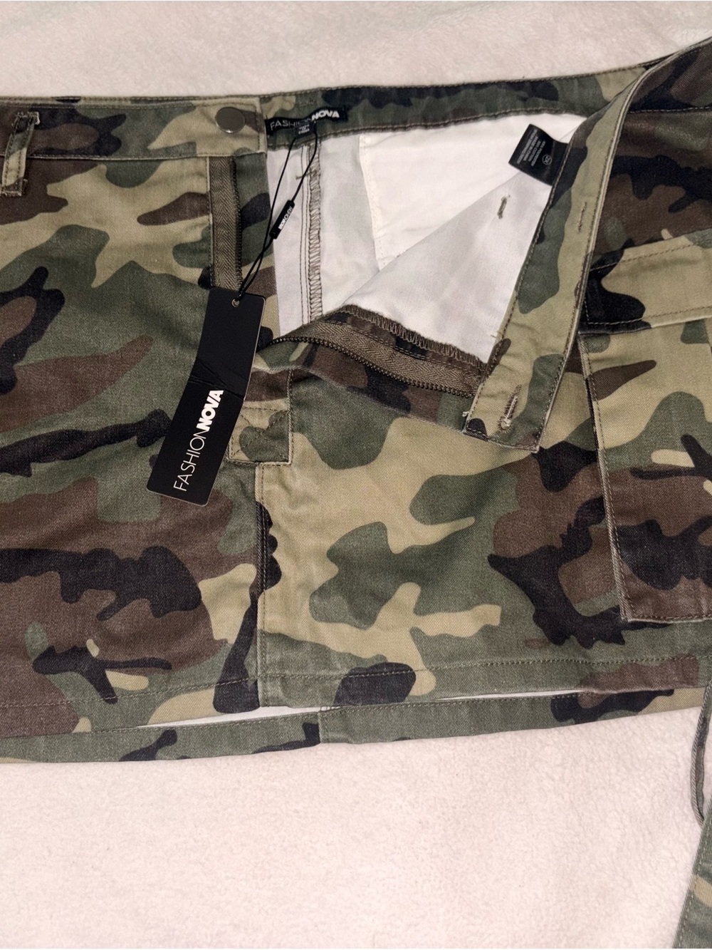 Fashion Nova Women's Camo Cargo Skirt - Olive Green/Brown